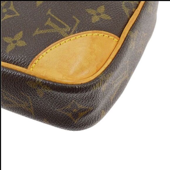 ✅AUTHENTIC✅LOUIS VUITTON DANUBE CROSSBODY BAG - Picture 12 of 16